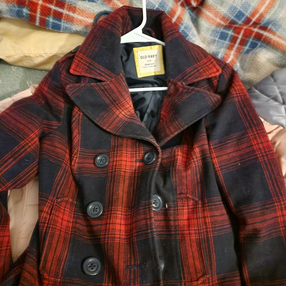 name brand clothes shoes boots purses uniforms a few sizes ask. Electronics - Picture 4 of 16